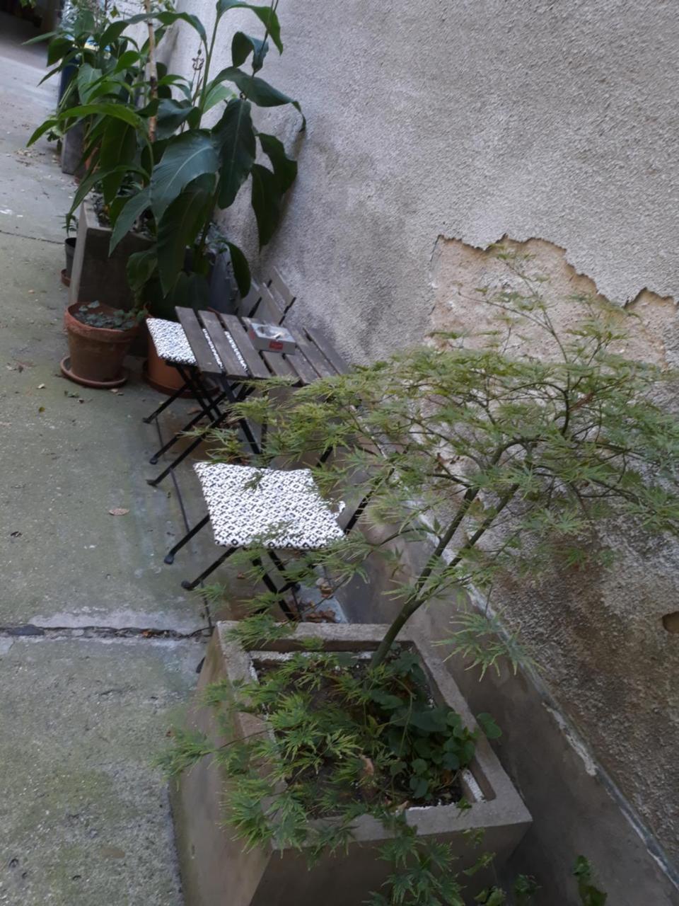 Connection Guesthouse Budapest Exterior photo